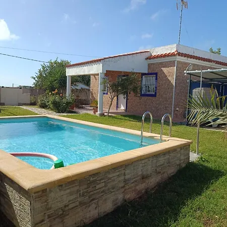 Conil - Morenos 8 度假居